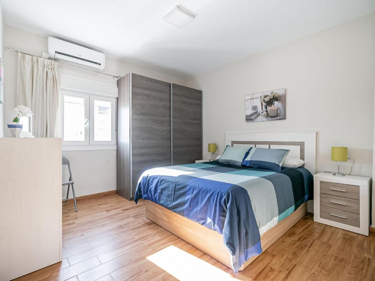 Comfortable In Near Seabeach Apartment Malaga